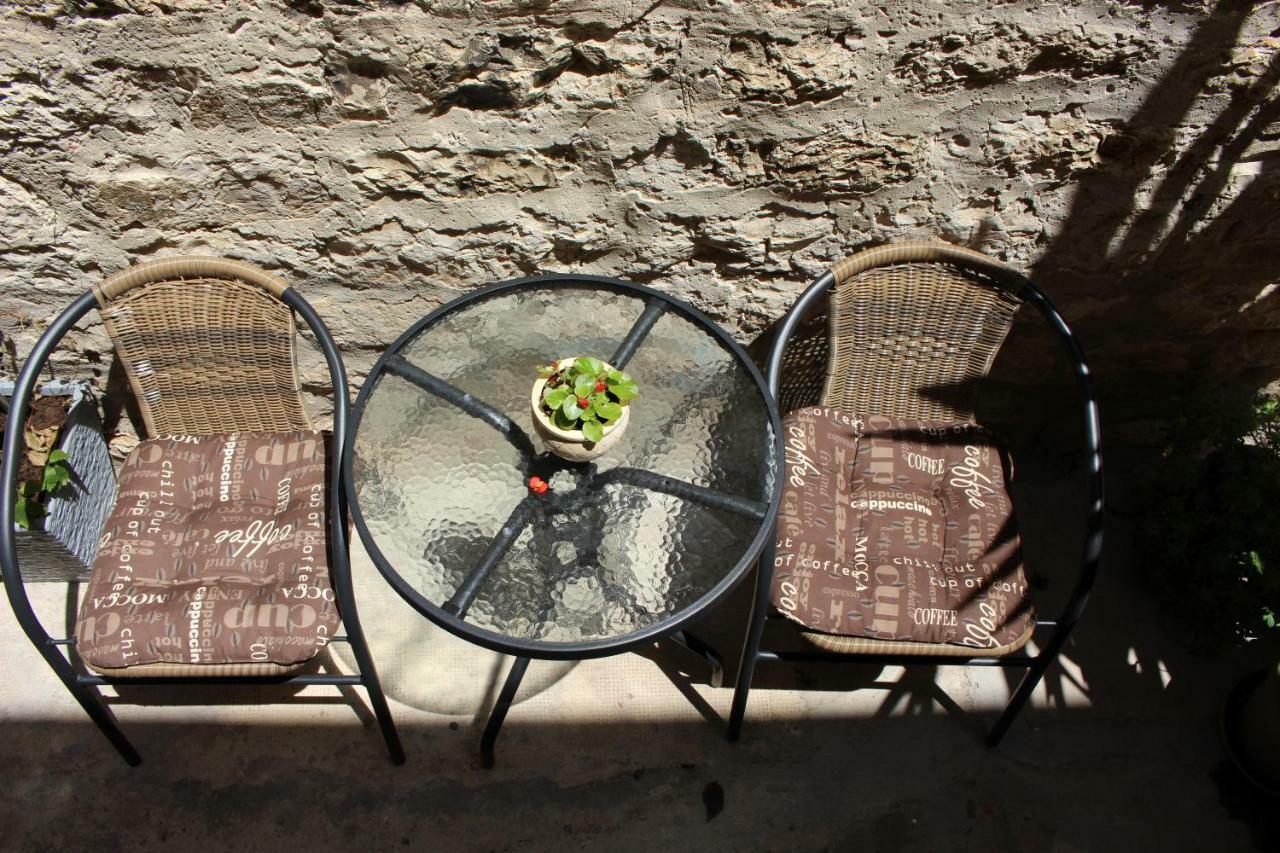 Street Garden Apartment Hvar Town Exterior foto